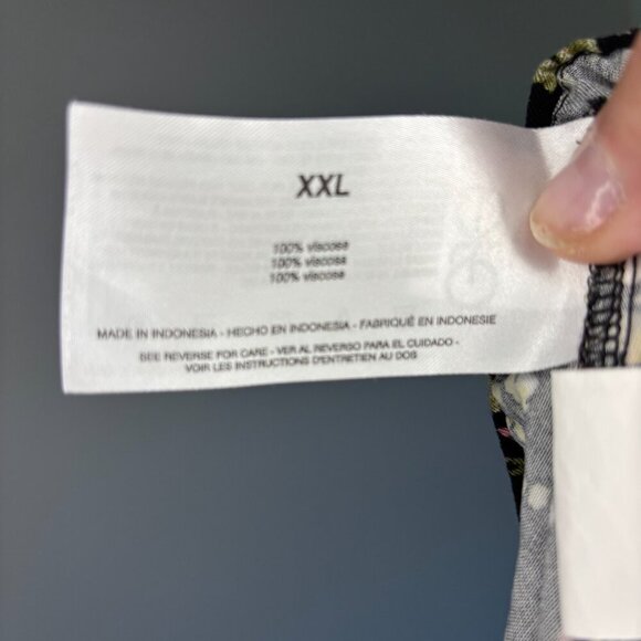 JESSICA SIMPSON Women's XXL Capri Floral Pullon Stretch Pockets Black Yellow - Picture 4 of 5